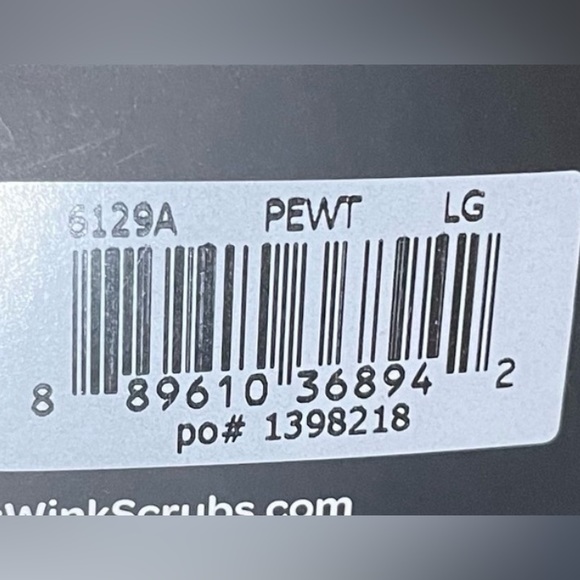 Gray Scrub top - Picture 6 of 6